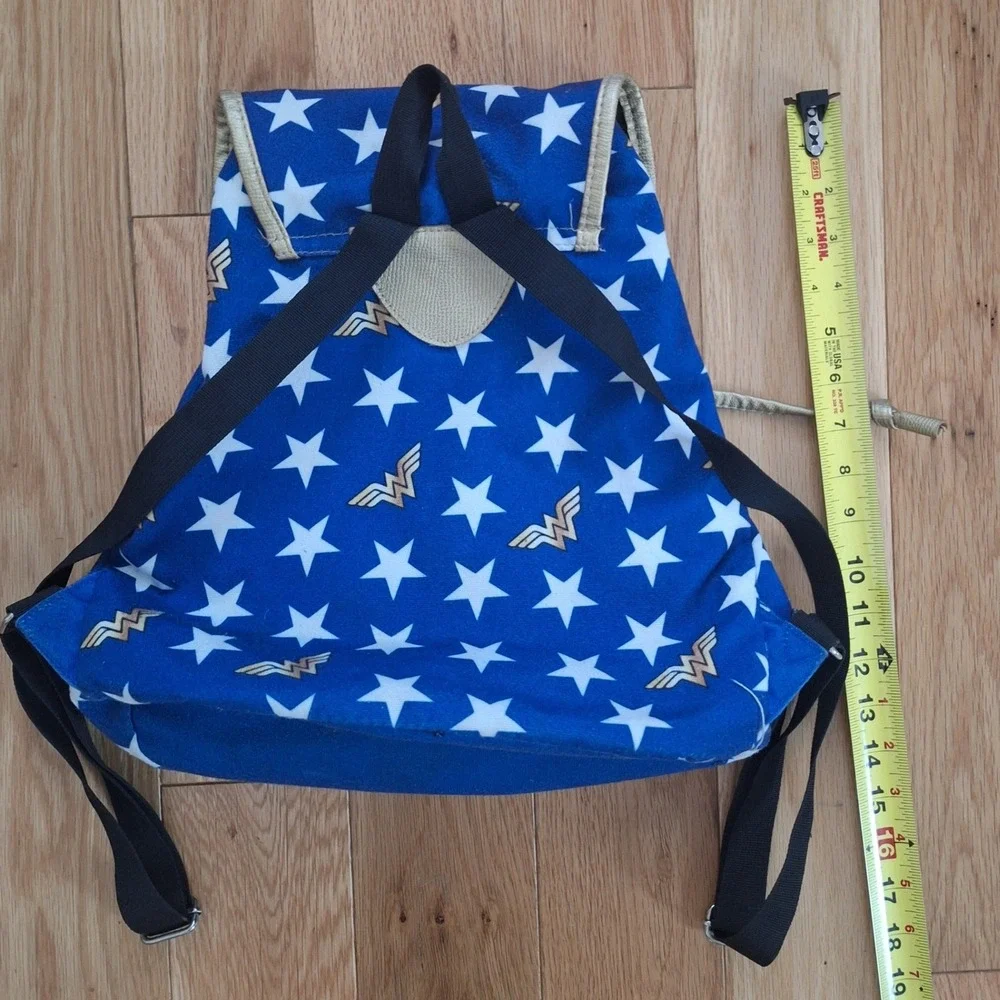 Wonder Woman DC Comics Vintage Style Canvas Backpack Stars Gold Logo Blue Red